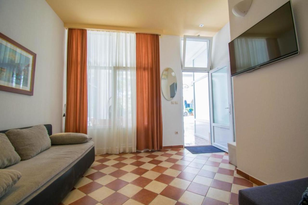 Villa Kameni Dvori Baška Voda Kültér fotó